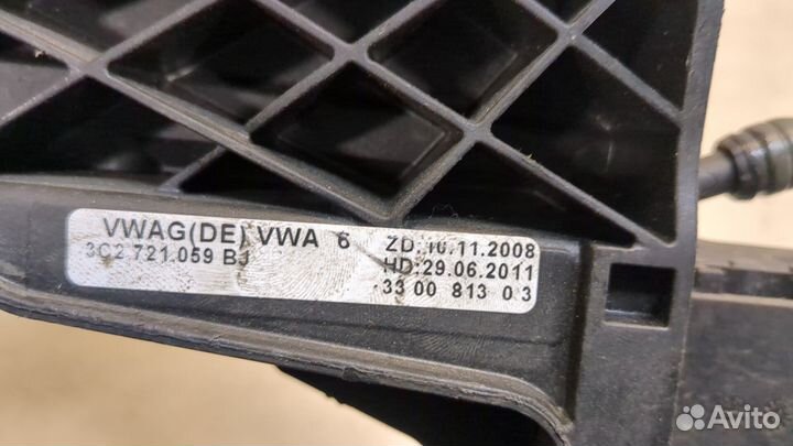 Педаль сцепления Volkswagen Passat CC, 2011