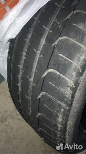 Pirelli P Zero Luxury Saloon 255/45 R18 90