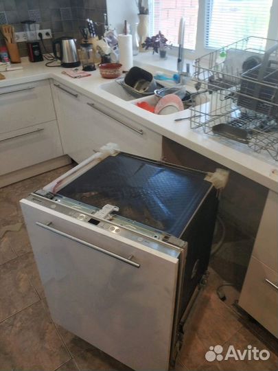 Ремонт стиральных машин, холодильников, посудомоек