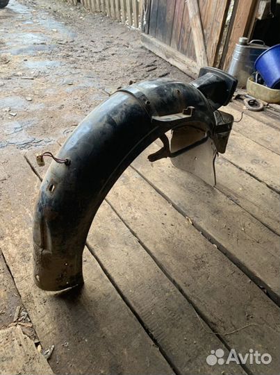 Заднее крыло днепр