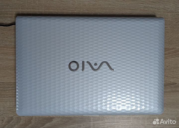 Ноутбук Sony Vaio i3