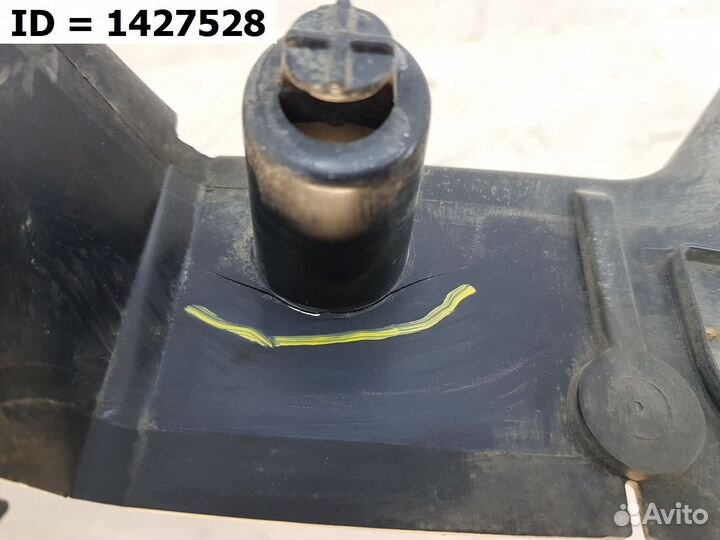 Воздуховод радиатора BMW X7