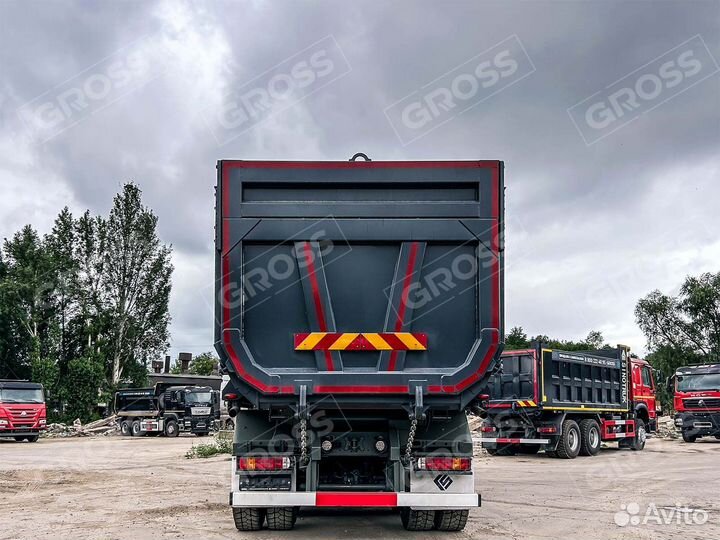 Howo ZZ3257V384GE126, 2023