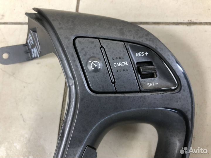 Кнопка многофункциональная Hyundai ix35 LM 2010-20