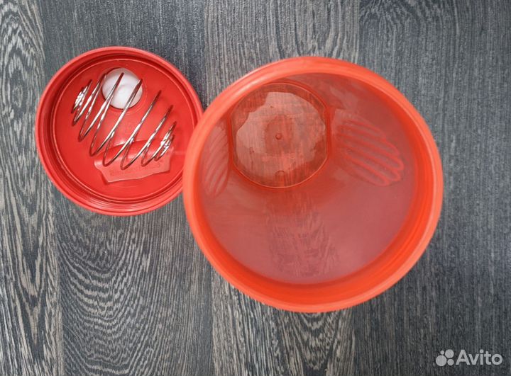 Шейкер blender bottle