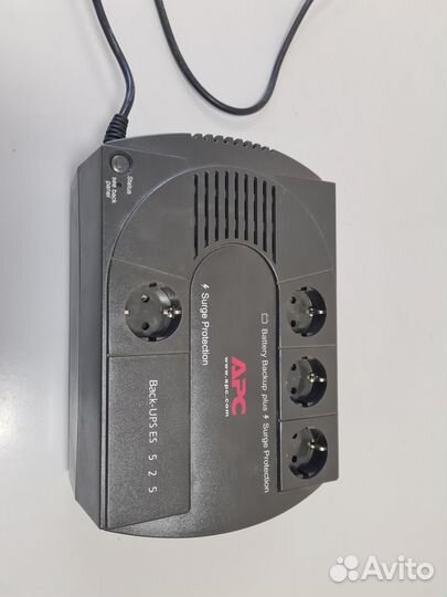 Источник бесперебойного питания