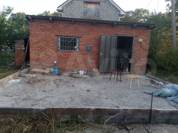 Дача 20 м² на участке 5 сот.
