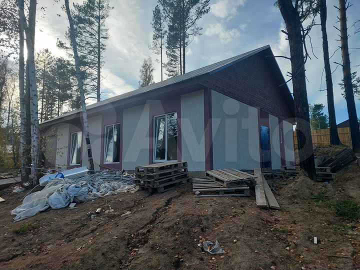 Дом 212 м² на участке 11,5 сот.