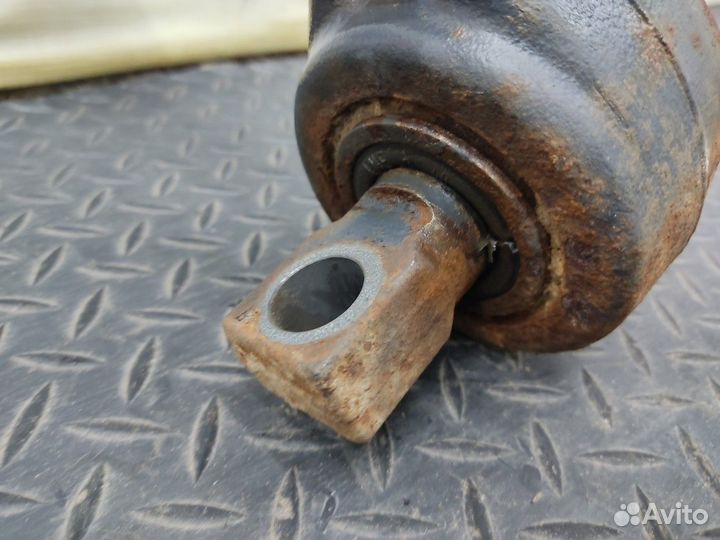 41218620 Тяга реактивная V-образная Iveco Stralis