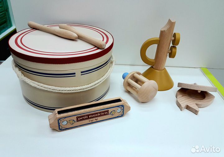 Набор музыкальных инструментов,Барабана