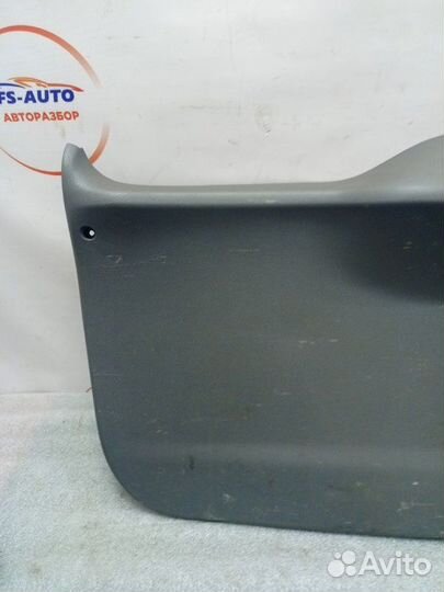 Обшивка двери багажника Ford Fusion 1.4 fxja 2004