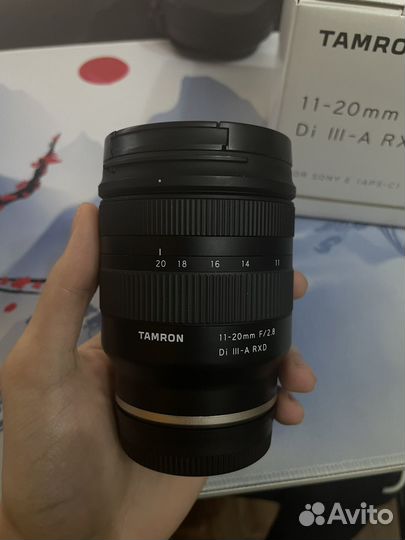 Объектив Tamron 11-20mm f2.8 почти новый