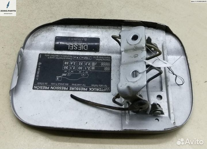 Лючок бака A1697500106 на Mercedes W169 (A)