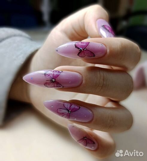 Маникюр и педикюр