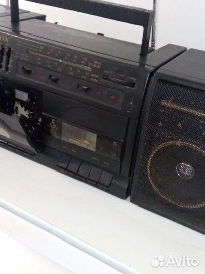 Магнитофон Fugison