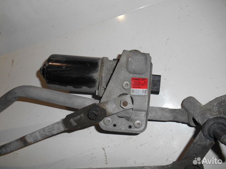 Моторчик дворников Mazda Axella