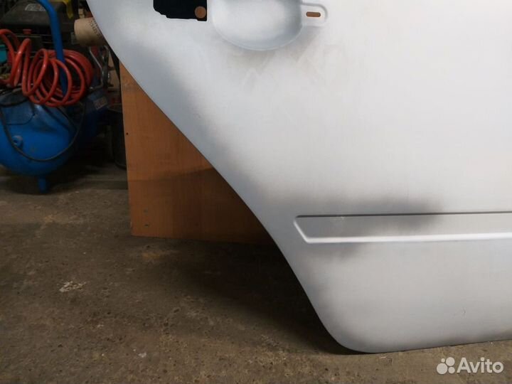 Дверь задняя правая Калина 1