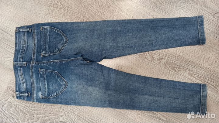 Джинсы