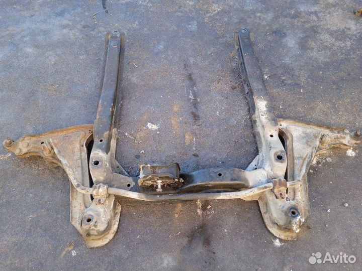 Балка подмоторная Opel Astra F 1.6 1998