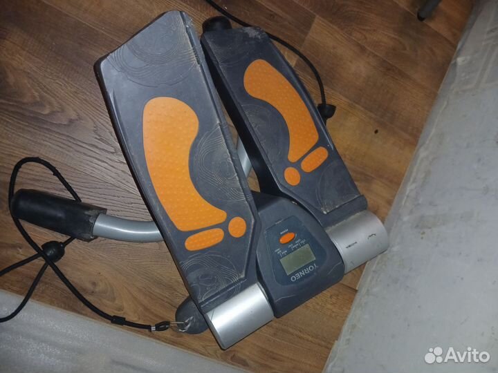 Тренажер мини степпер Torneo