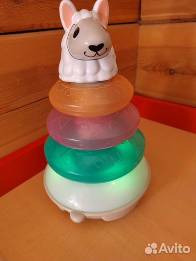 Пирамидка fisher price лама