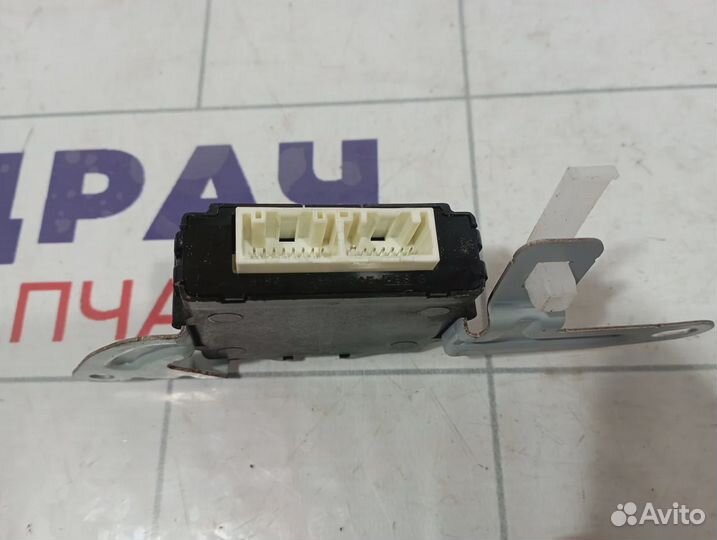 Блок электронный управления зеркалами передний левый Toyota Land Cruiser Prado (J150) 89430-60160