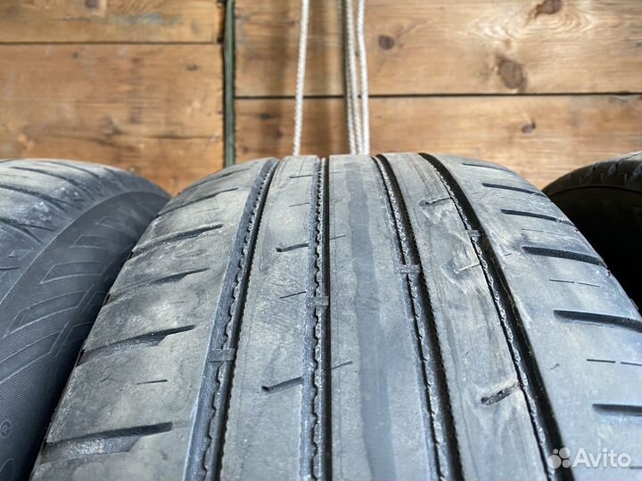 Nokian Tyres Hakka Blue 2 SUV 215/65 R16