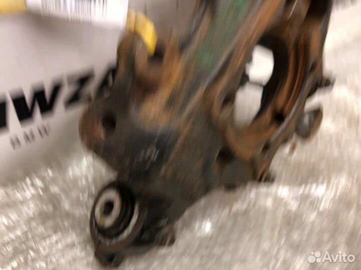 Кулак поворотный задний правый Bmw F25 F26