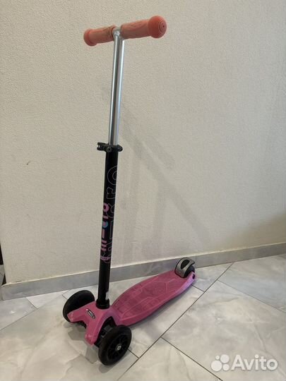 Самокат maxi micro