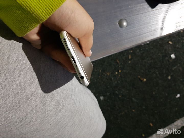 iPhone 6, 64 ГБ