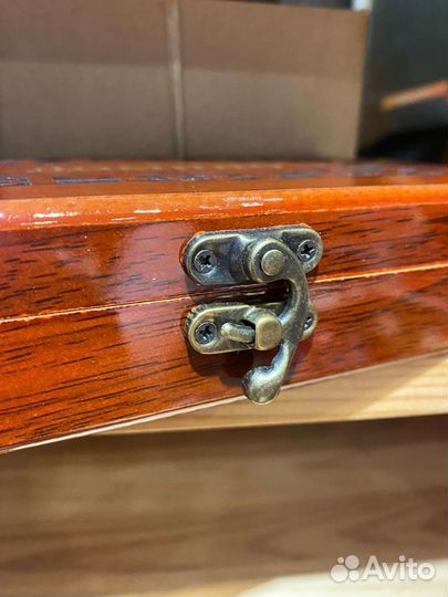 Шикарное домино в подарочном кейс (новое)