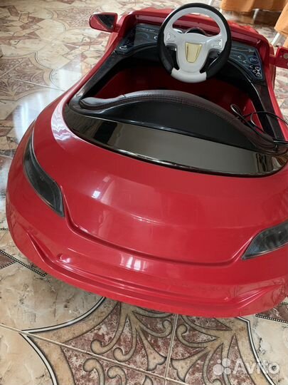 Детский электромобиль henes M7 б/у