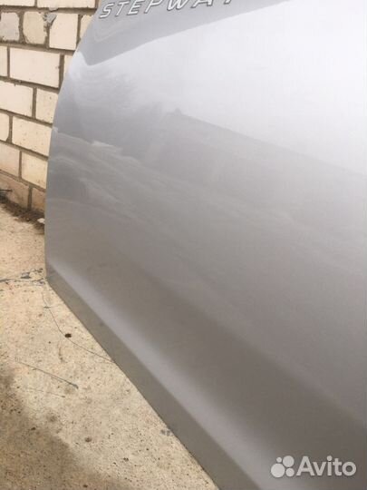 Sandero stepway 2 передняя левая дверь