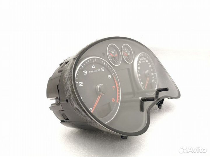 Панель приборов Audi A3 8P