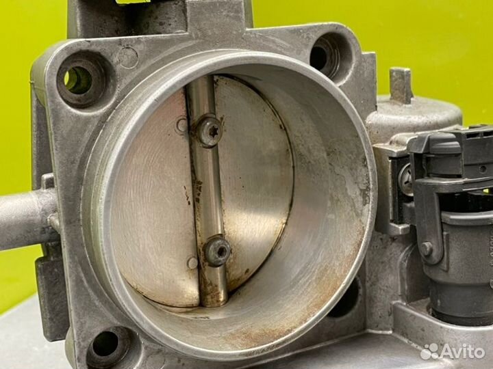 Дроссельная заслонка Mercedes-Benz E-Class W210