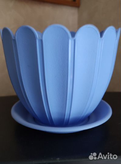 Кашпо горшок для цветов