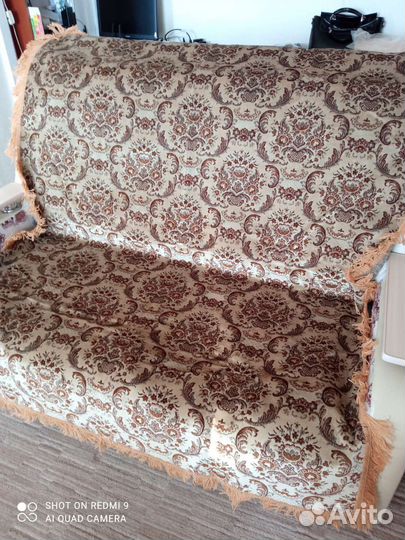 Покрывало на диван