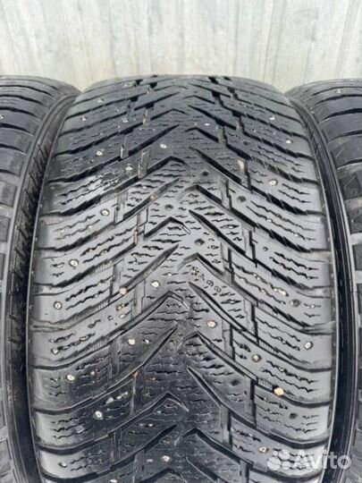 Nokian Tyres Hakkapeliitta 8 SUV 275/40 R20 и 315/35 R20