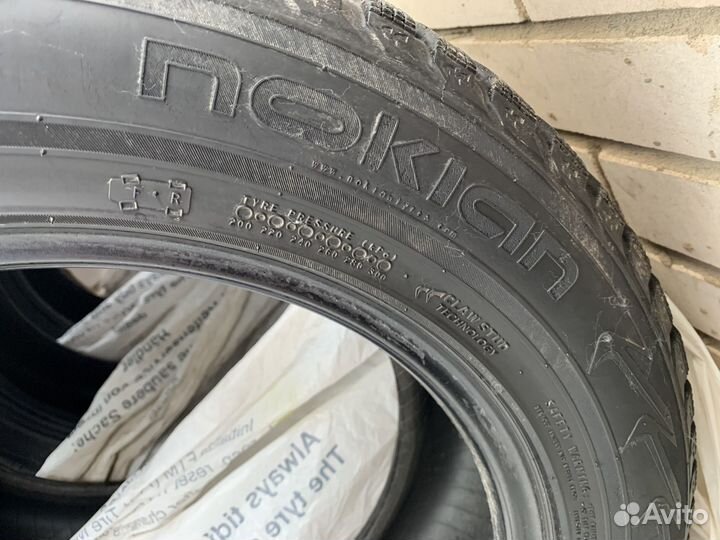 Nokian Tyres Hakkapeliitta 5 235/55 R17 103T