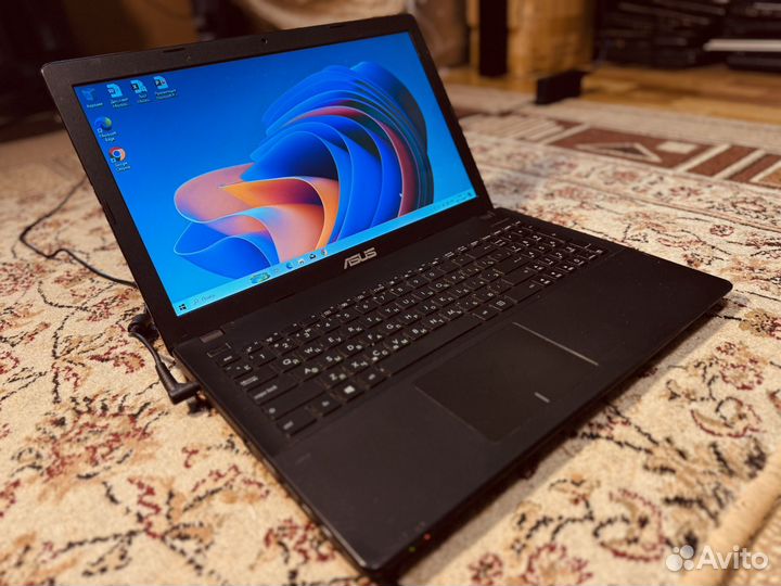 Бизнес Ноутбук Asus intel/8гб/120гб ssd