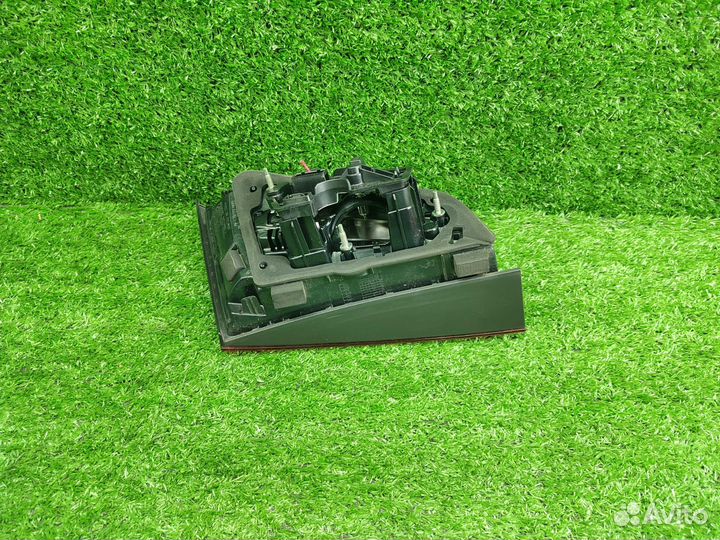 Фонарь задний правый в крышку VAG Audi S3 8V A3 8V