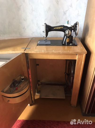 Швейная машина Подольск