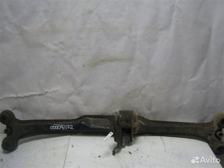 Балка подрадиаторная Volkswagen Golf Ii/Jetta Ii