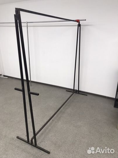 Продам ярморочная стоика 4 штуки