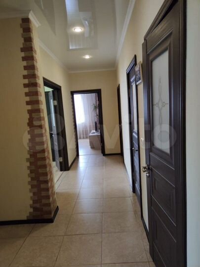 2-к. квартира, 75 м², 3/10 эт.