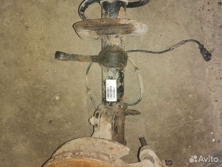 LADA granta стойка правая передняя