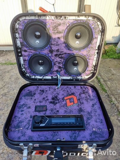 Кофр с музыкой на мопед