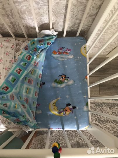 Детская кроватка