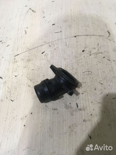 Фланец тосольный Фольксваген пассат Б6