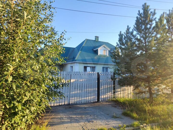 Коттедж 150 м² на участке 5 сот.